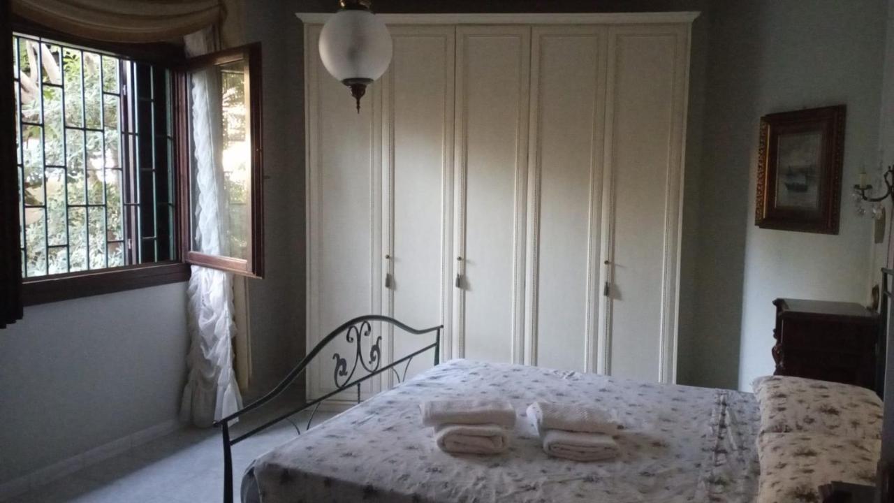 Domus Garden Bed & Breakfast Olbia Dış mekan fotoğraf