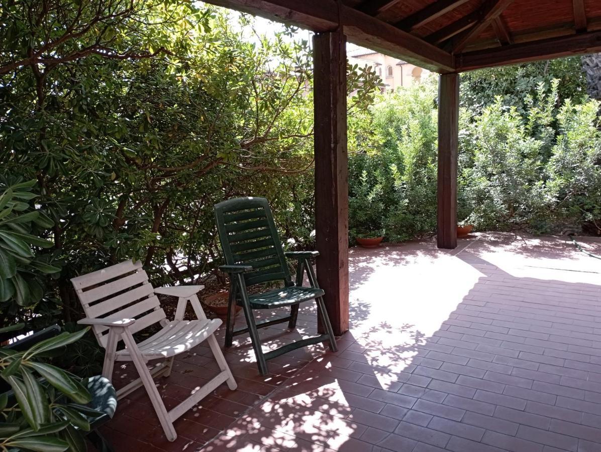 Domus Garden Bed & Breakfast Olbia Dış mekan fotoğraf