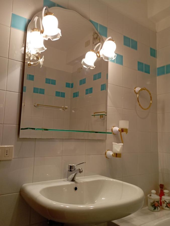 Domus Garden Bed & Breakfast Olbia Dış mekan fotoğraf
