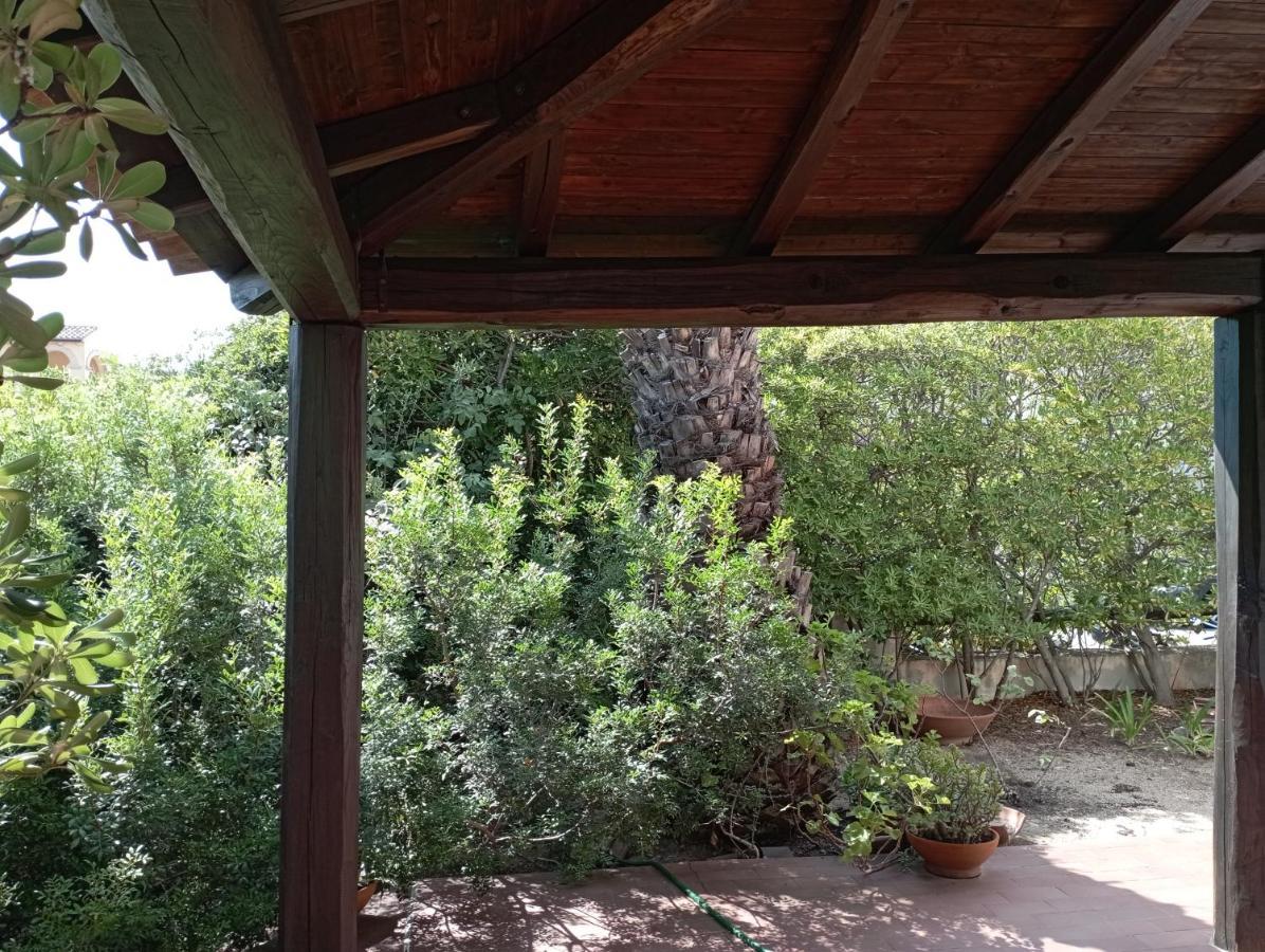 Domus Garden Bed & Breakfast Olbia Dış mekan fotoğraf