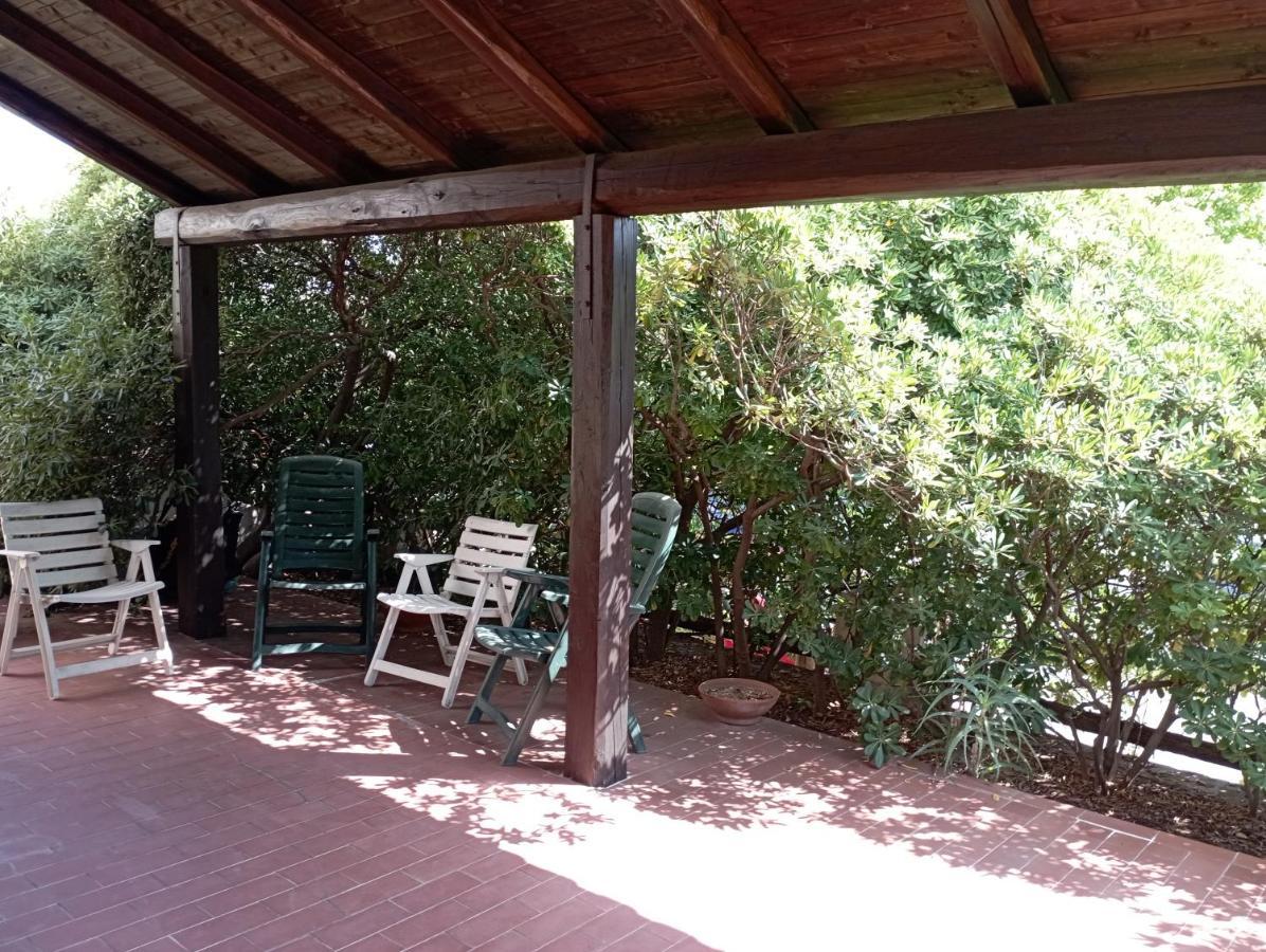 Domus Garden Bed & Breakfast Olbia Dış mekan fotoğraf